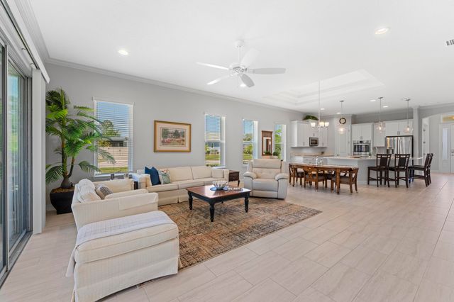 443 Pescado Dr, St Augustine, FL 32095
