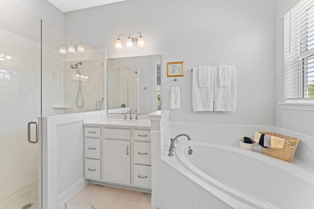 443 Pescado Dr, St Augustine, FL 32095