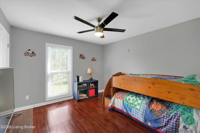 2400 Eastwood Cir, Crestwood, KY 40014