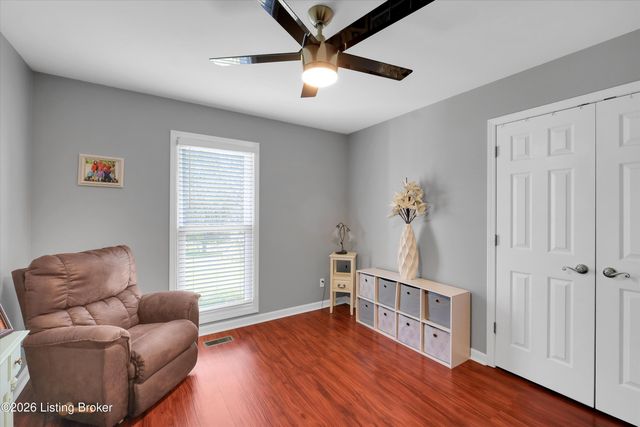 2400 Eastwood Cir, Crestwood, KY 40014
