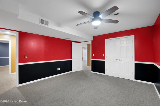 2400 Eastwood Cir, Crestwood, KY 40014