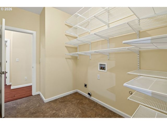 1159 N JEFFERSON St, Lafayette, OR 97127