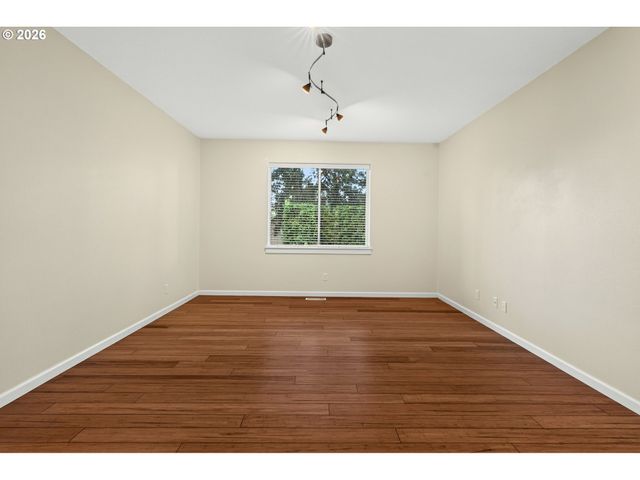 1159 N JEFFERSON St, Lafayette, OR 97127