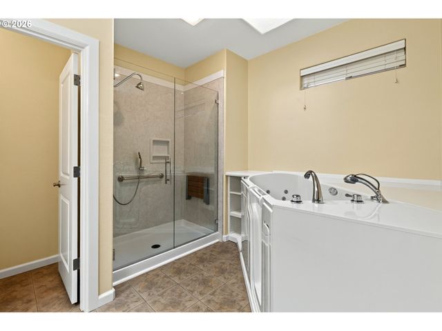 1159 N JEFFERSON St, Lafayette, OR 97127
