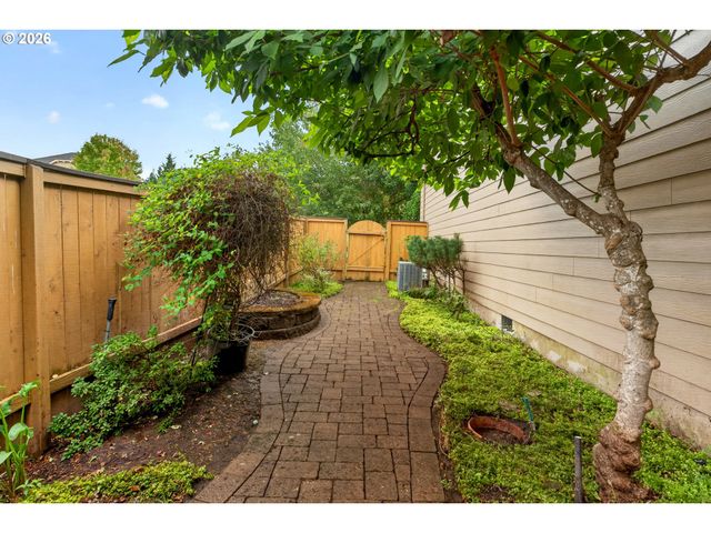 1159 N JEFFERSON St, Lafayette, OR 97127