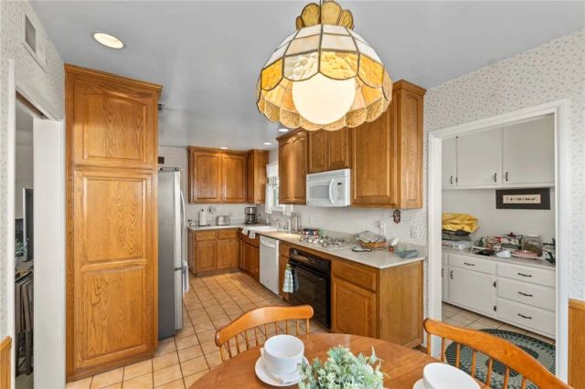 356 Trayer Avenue, Glendora, CA 91741