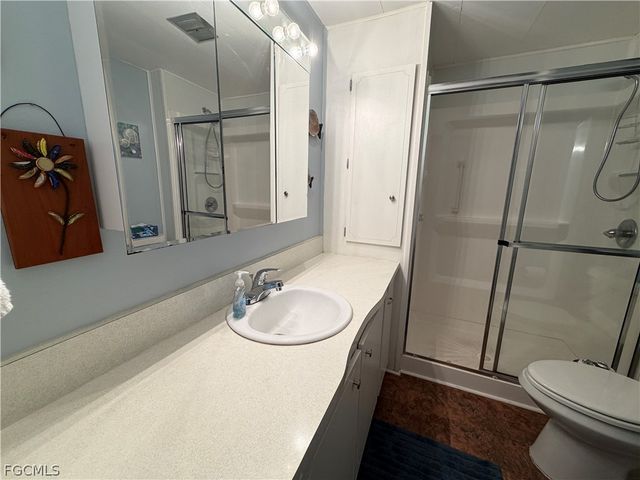 201 Captains WALK, North Fort Myers, FL 33917