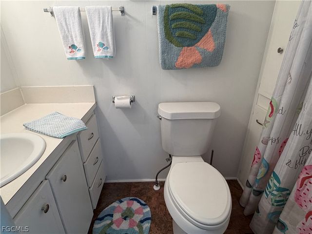 201 Captains WALK, North Fort Myers, FL 33917