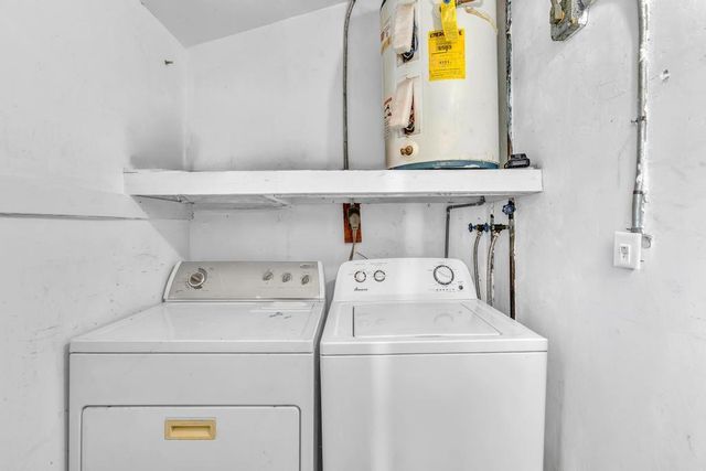 560-564 NE 35th Street, Oakland Park, FL 33334