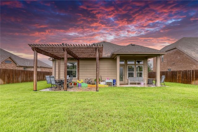 8126 Osprey St, Corpus Christi, TX 78414
