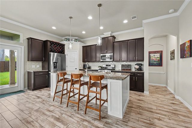 8126 Osprey St, Corpus Christi, TX 78414