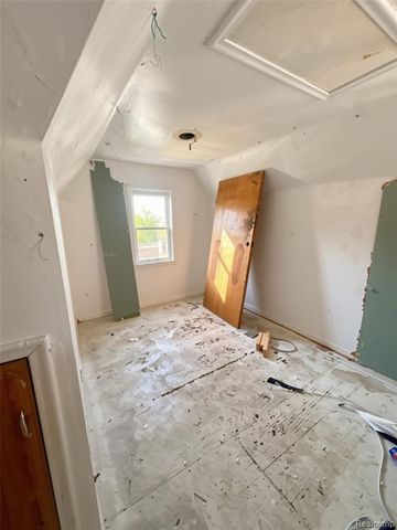 11783 Kenmoor Street, Detroit, MI 48205