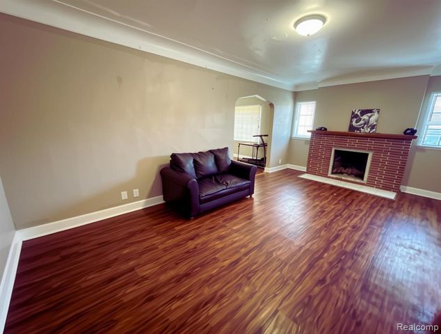 11783 Kenmoor Street, Detroit, MI 48205