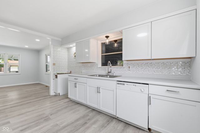 1441 W Lynn Drive, Indianapolis, IN 46202