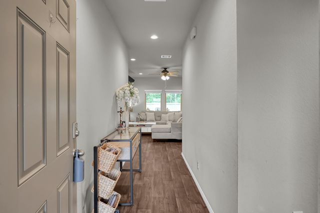 20874 Olive Leaf Street, New Caney, TX 77357