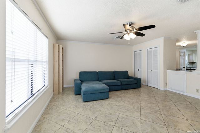 5506 Kenton Bluff, San Antonio, TX 78240