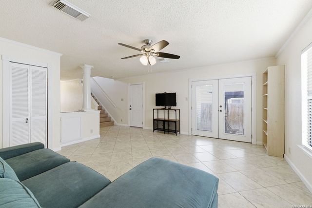 5506 Kenton Bluff, San Antonio, TX 78240