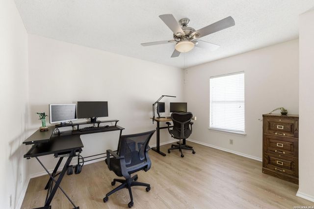 5506 Kenton Bluff, San Antonio, TX 78240