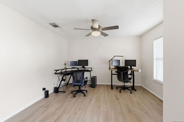 5506 Kenton Bluff, San Antonio, TX 78240