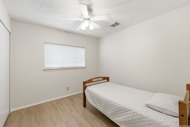 5506 Kenton Bluff, San Antonio, TX 78240