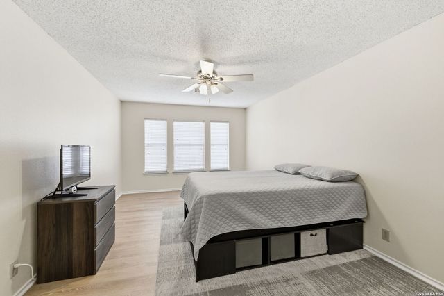 5506 Kenton Bluff, San Antonio, TX 78240