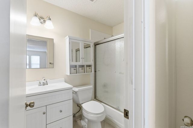 5506 Kenton Bluff, San Antonio, TX 78240