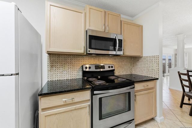 5506 Kenton Bluff, San Antonio, TX 78240