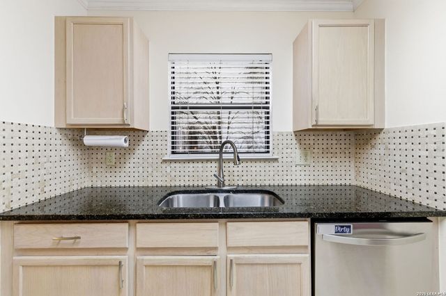 5506 Kenton Bluff, San Antonio, TX 78240