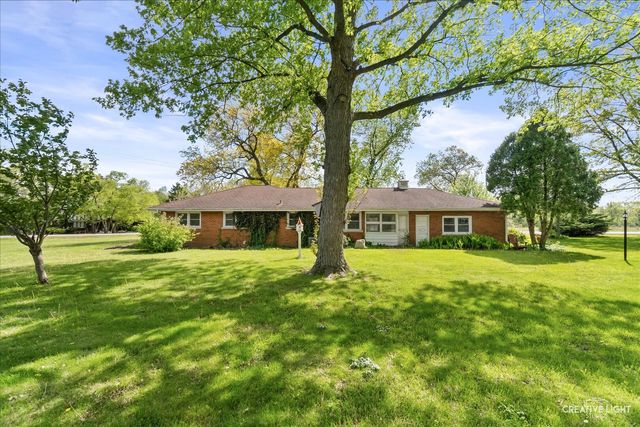 6S437 Hankes Road, Aurora, IL 60506