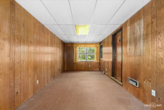 6S437 Hankes Road, Aurora, IL 60506