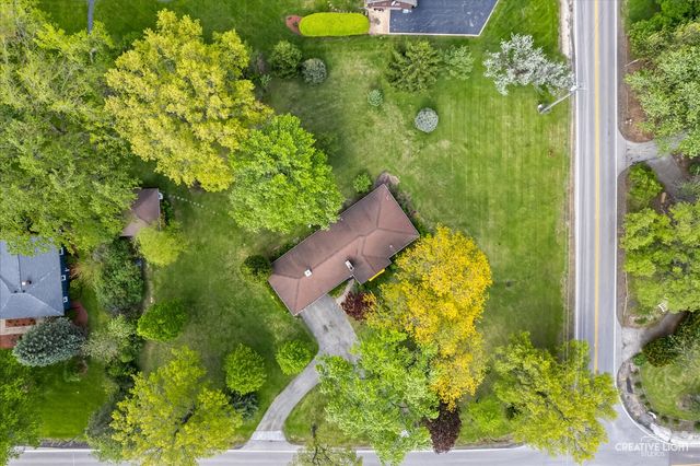 6S437 Hankes Road, Aurora, IL 60506