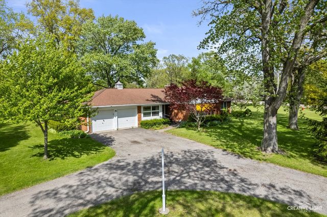 6S437 Hankes Road, Aurora, IL 60506