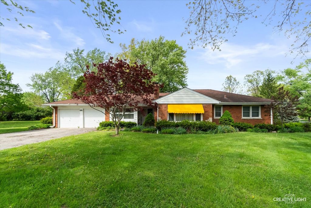 6S437 Hankes Road, Aurora, IL 60506