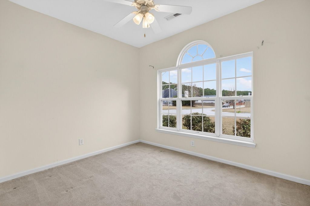 Image 25 of property listing at 115 Cannonsmill Lane, Summerville, SC 29485