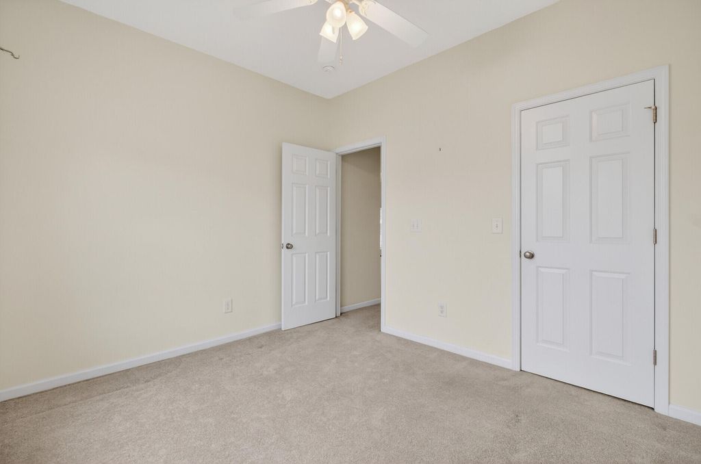 Image 26 of property listing at 115 Cannonsmill Lane, Summerville, SC 29485