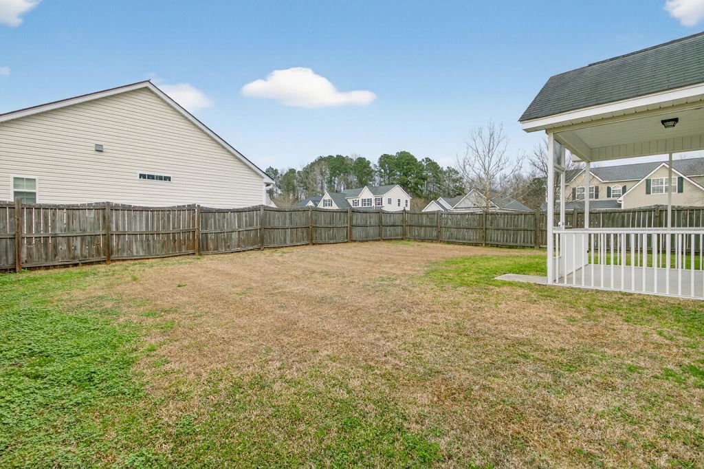 Image 35 of property listing at 115 Cannonsmill Lane, Summerville, SC 29485