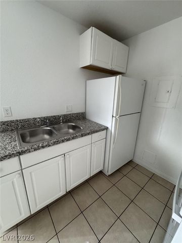 2504 East Mesquite Avenue, Las Vegas, NV 89101