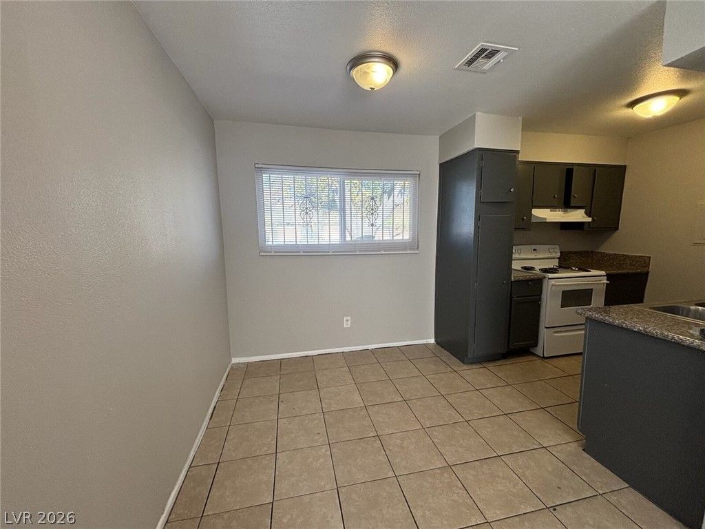2504 East Mesquite Avenue, Las Vegas, NV 89101