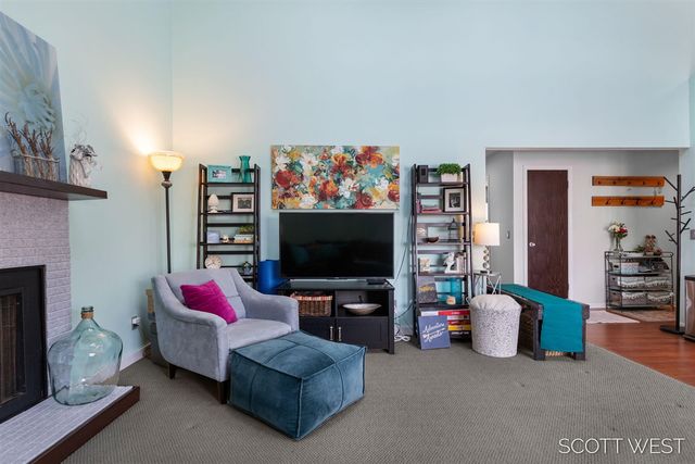 300 Farington Boulevard 16, Holland, MI 49423