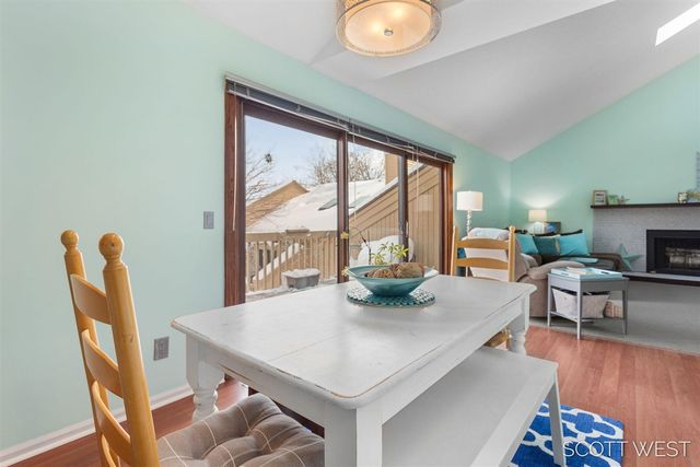 300 Farington Boulevard 16, Holland, MI 49423