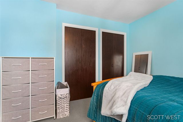 300 Farington Boulevard 16, Holland, MI 49423