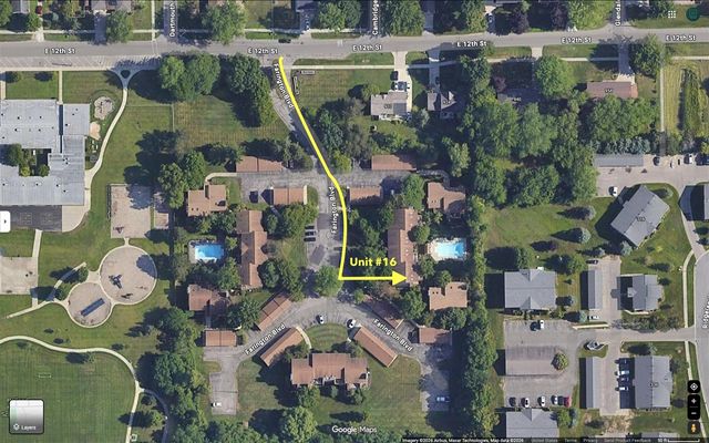 300 Farington Boulevard 16, Holland, MI 49423