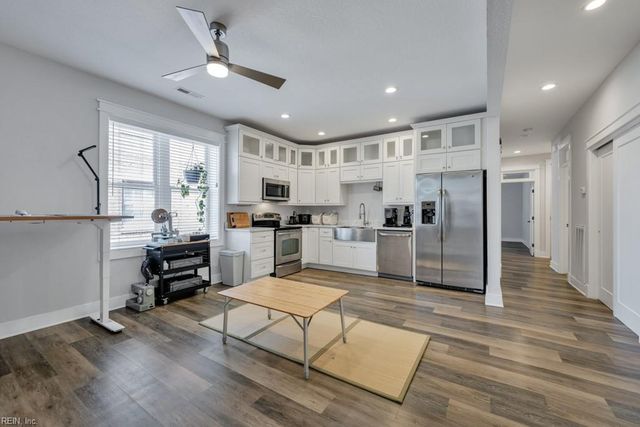 511 Graydon Ave Apt 4, Norfolk, VA 23507