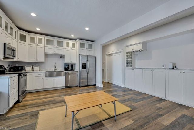 511 Graydon Ave Apt 4, Norfolk, VA 23507