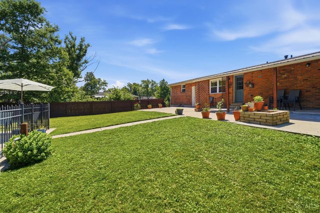 839 Brookcrest Drive, Mason, OH 45040
