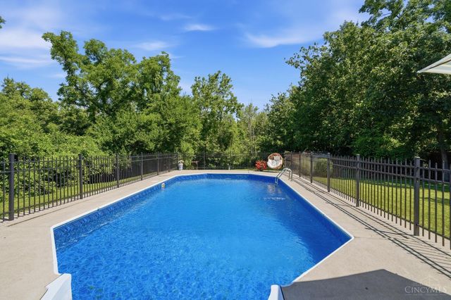 839 Brookcrest Drive, Mason, OH 45040