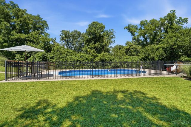 839 Brookcrest Drive, Mason, OH 45040