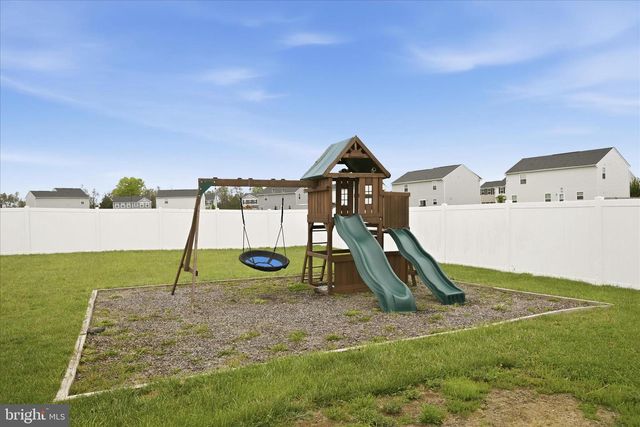 37 TICKSEED CT, Bunker Hill, WV 25413