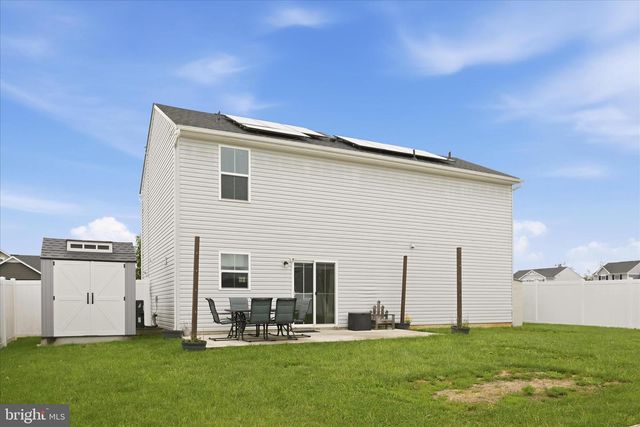 37 TICKSEED CT, Bunker Hill, WV 25413