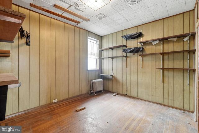 1621 PACKER AVE, Philadelphia, PA 19145
